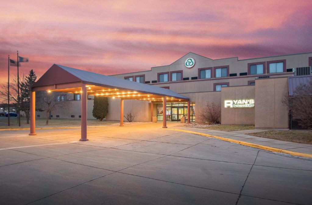 Huron Hotel | Crossroads Hotel and Huron Event Center