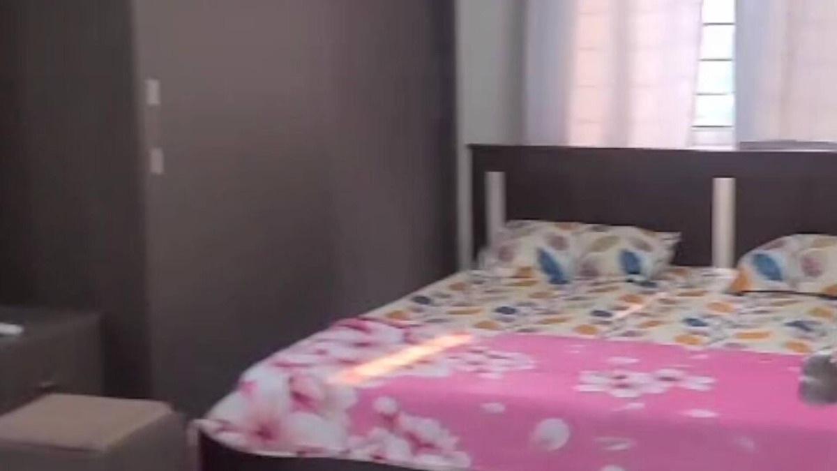 Hyderabad House | Crown Plaza, 1.2 kms away from Moosaram Bagh, Dilsuknagar in Saidabad,Hyderabad.