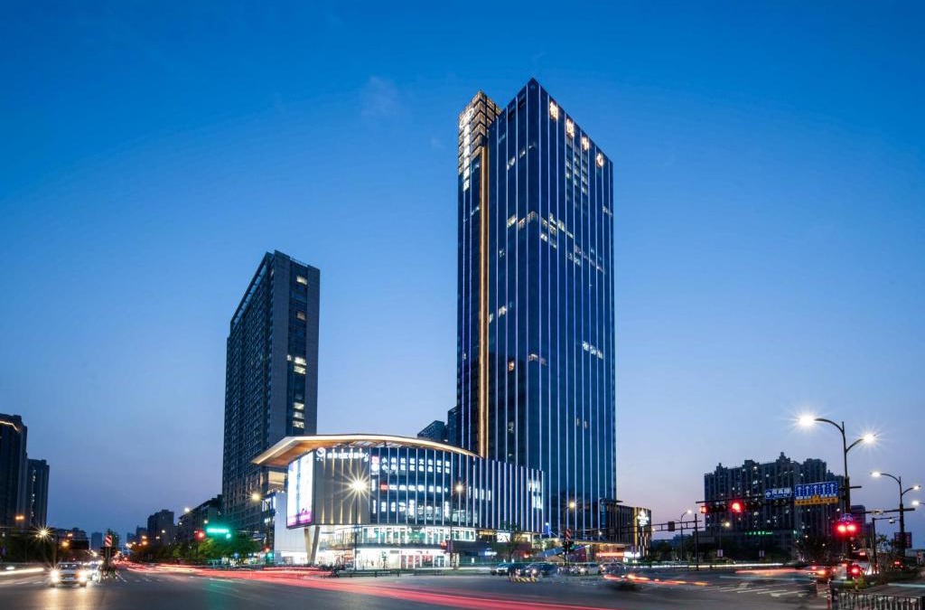 Yuhang District Hotel | Crowne Plaza Hangzhou Linping by IHG