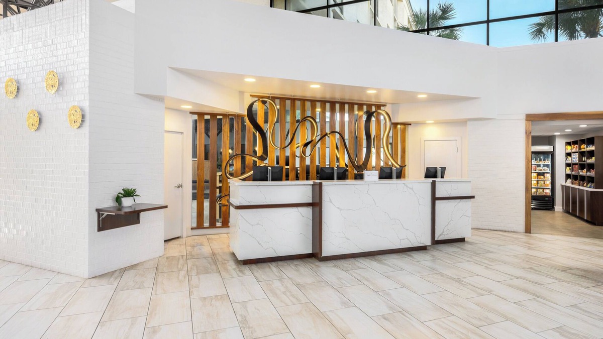 Northside Hotel | Crowne Plaza Hotel Jacksonville Airport/I-95N by IHG