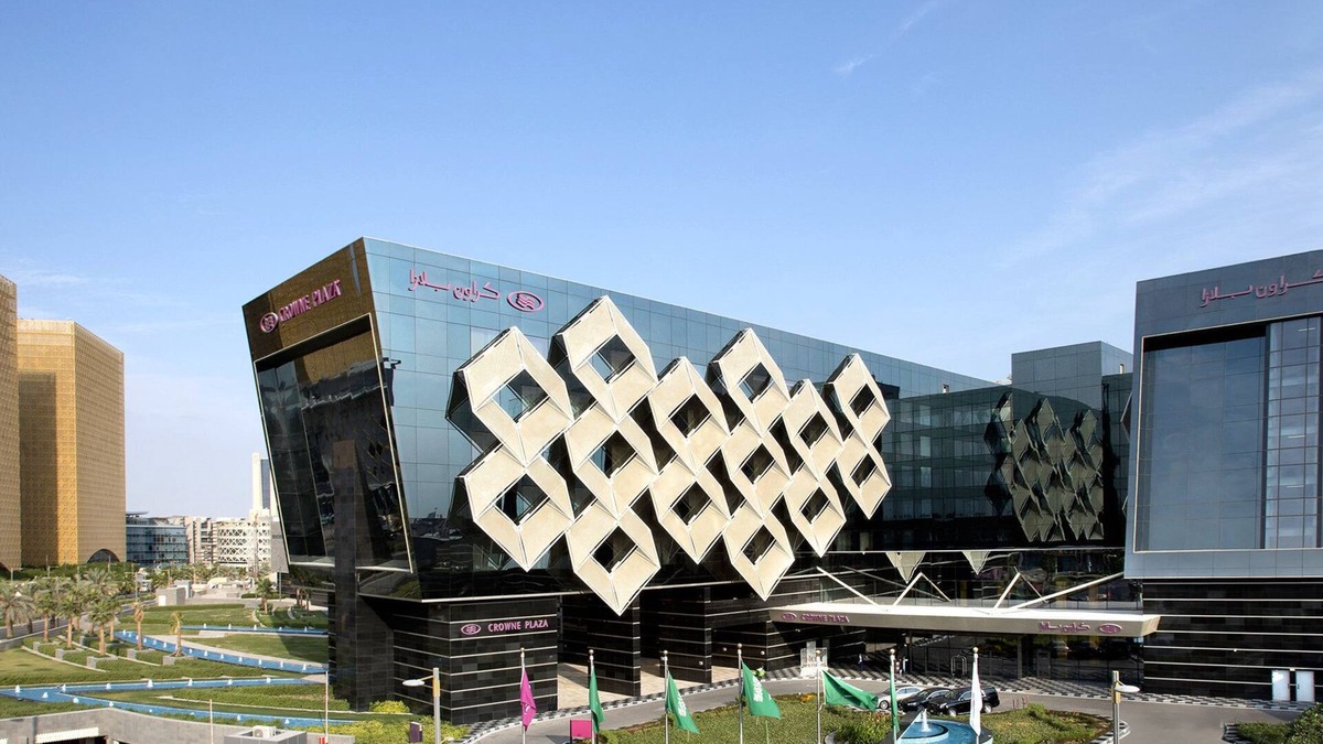 Riyadh Hotel | Crowne Plaza Riyadh RDC Hotel & Convention by IHG