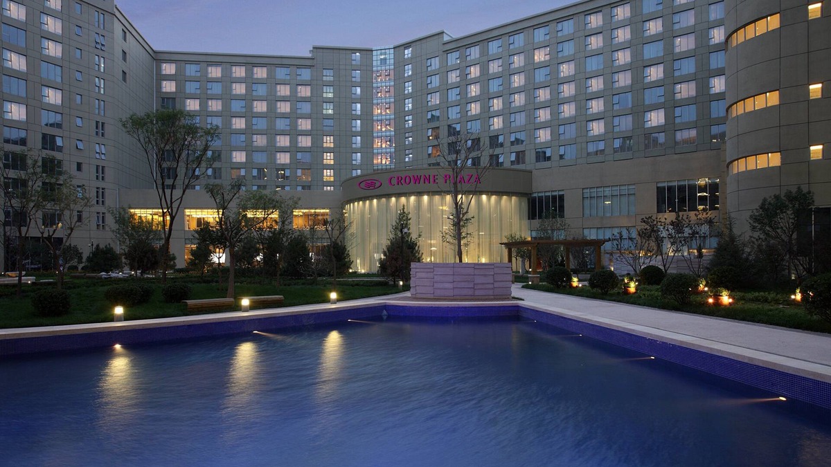 Dongli Hotel | Crowne Plaza Tianjin Binhai by IHG