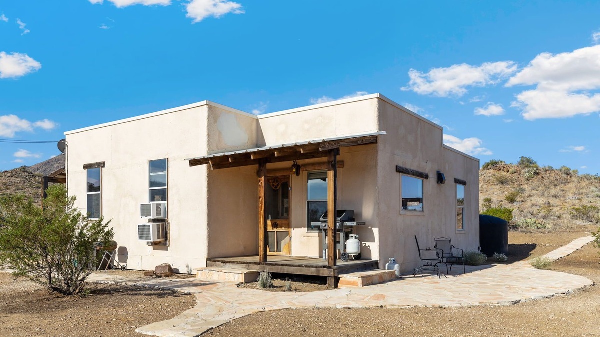 Alpine House | Crystal Valley Cabin: Modern-Rustic Style&Comfort