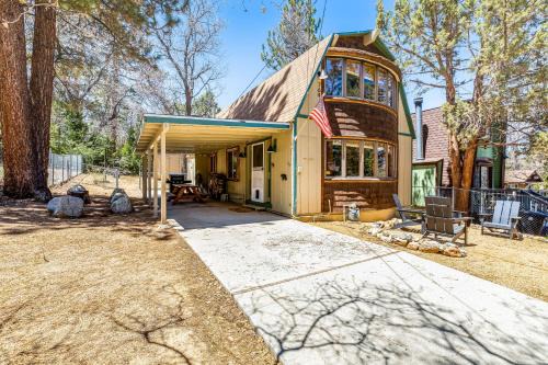 Sanger House | Cub Cabin #471