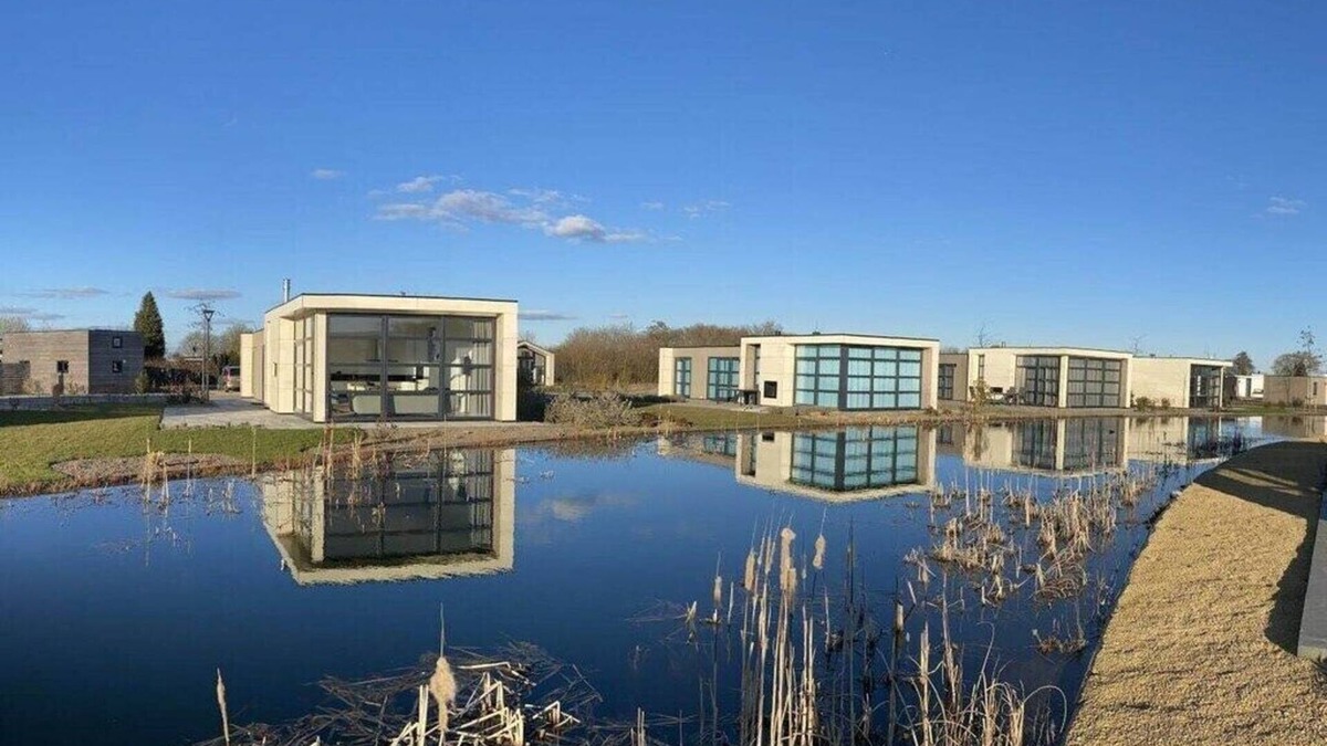 Olburgen House | Cube Maximum MA76 Comfortable