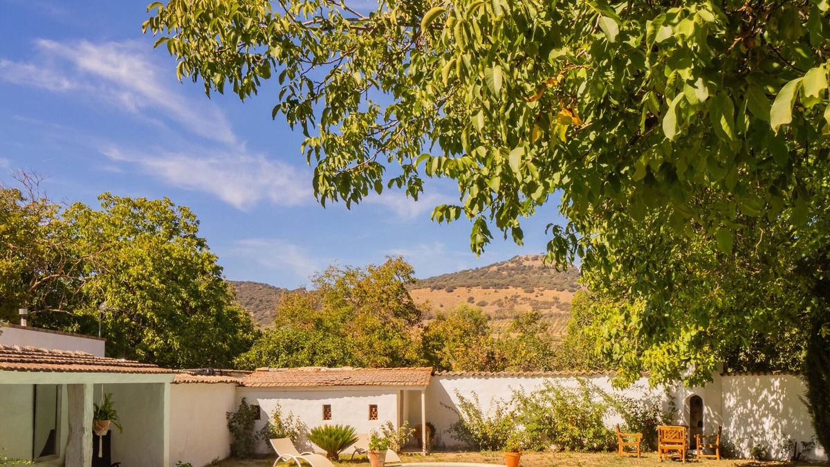 La Cimada Bed & Breakfast | Cubo's 1, 2 y 3 Rooms La Cimada near Ronda / private pool / rural rooms