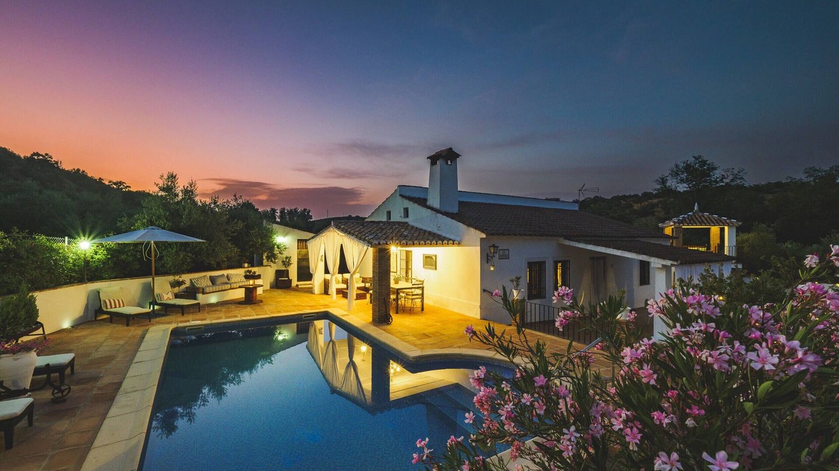 Adamuz Cottage | Cubo's Casa Rural Mar Verde/piscina privada/free wifi/BBQ