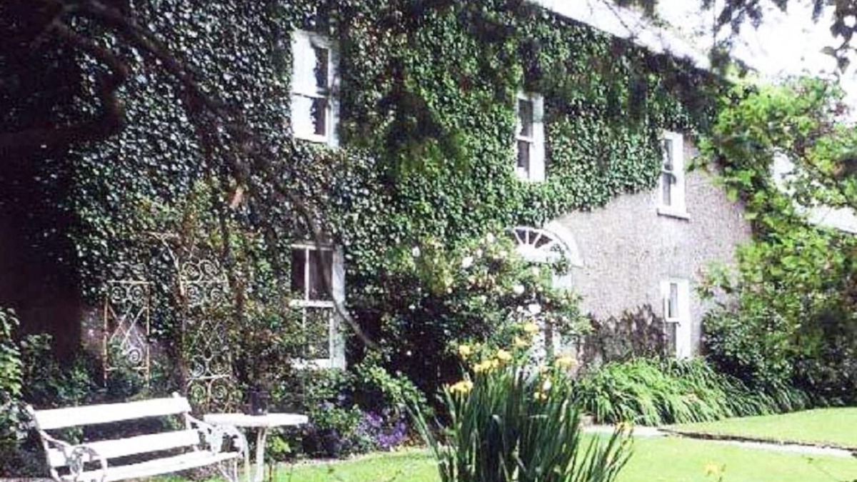 The Rower House | Cullintra House - country escape