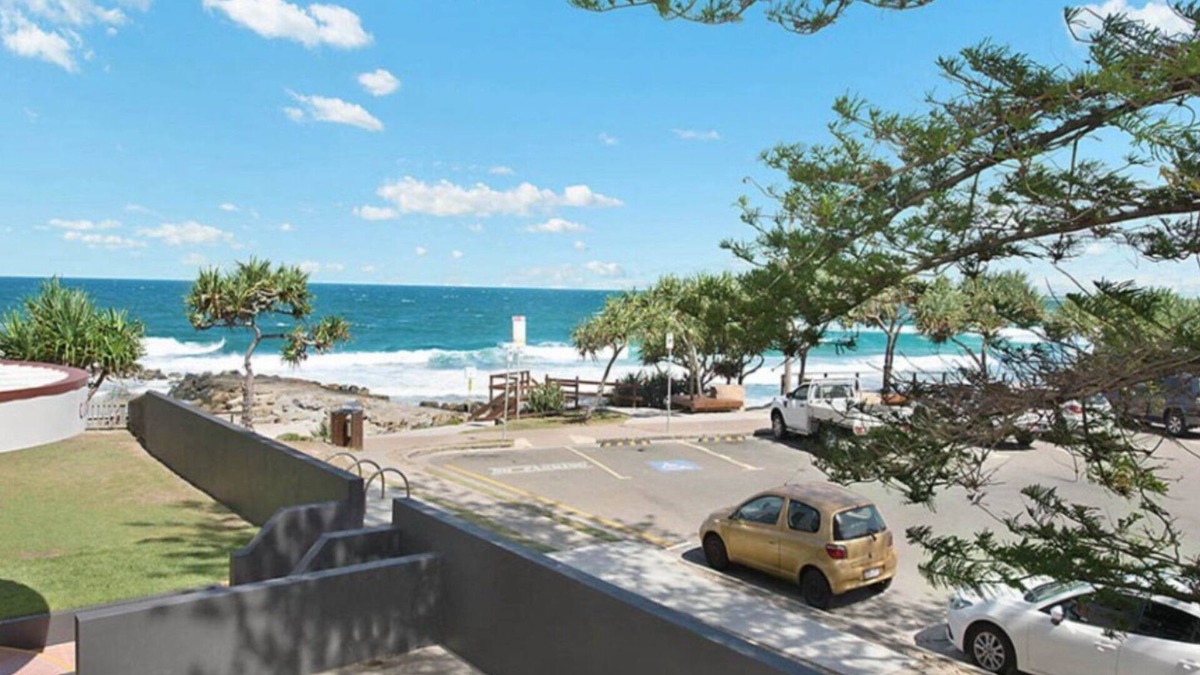 Kings Beach Apartment | Culverston Unit 2 - Beautiful unit in an unbeatable waterfront location