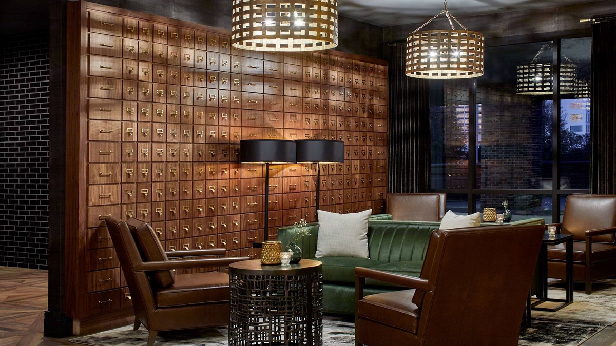 Fort Sanders Hotel | Cumberland House Knoxville, Tapestry Collection by Hilton