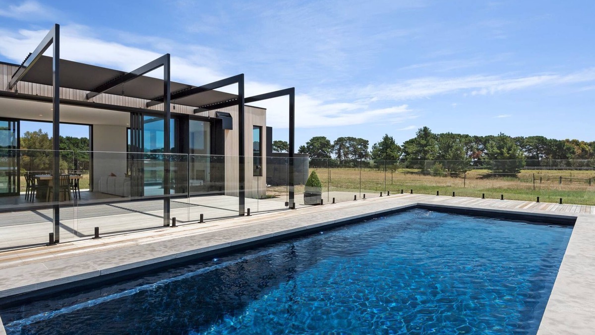 Curlewis Other | Curlewis Farm - Picturesque landscape with Swimming Pool.