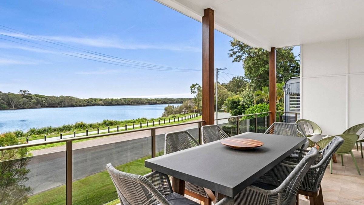 Currimundi House | Currimundi Lake House