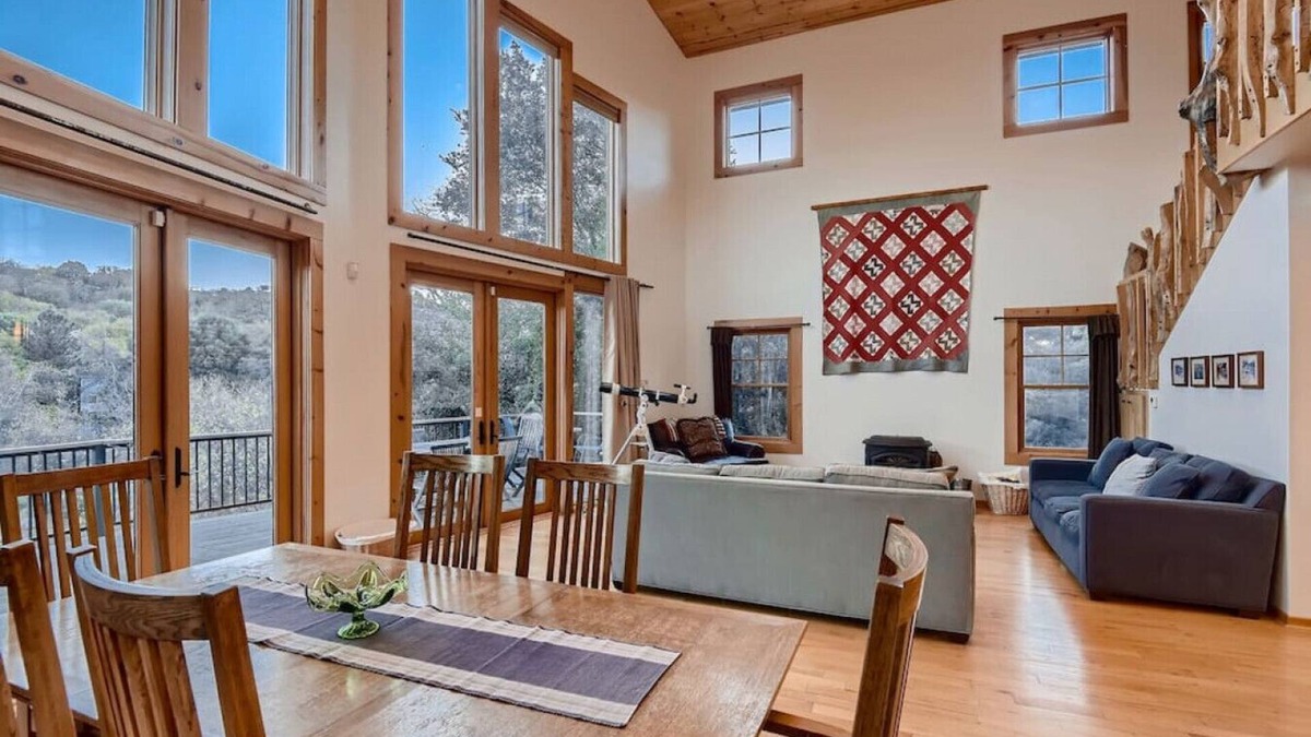 Julian Cabin | Custom Built by the Littlehale Family