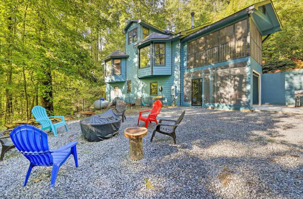 Ellijay House | Custom-Built Luxury Cabin with Tesla Charger!