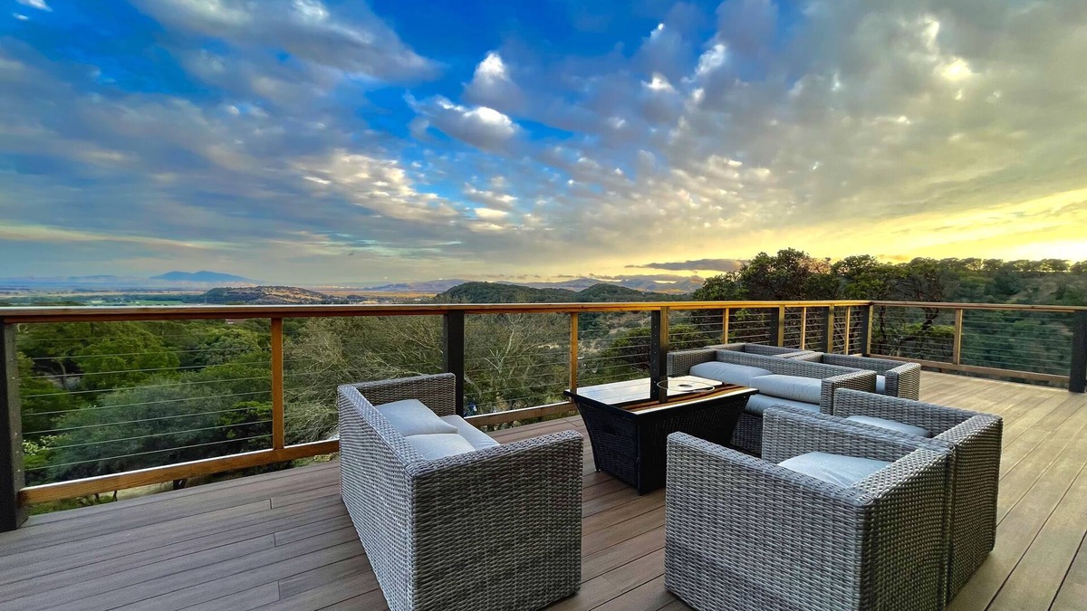 Fairfield Villa | Custom Home! Gorgeous VIEWS! Wine Country, near Napa!