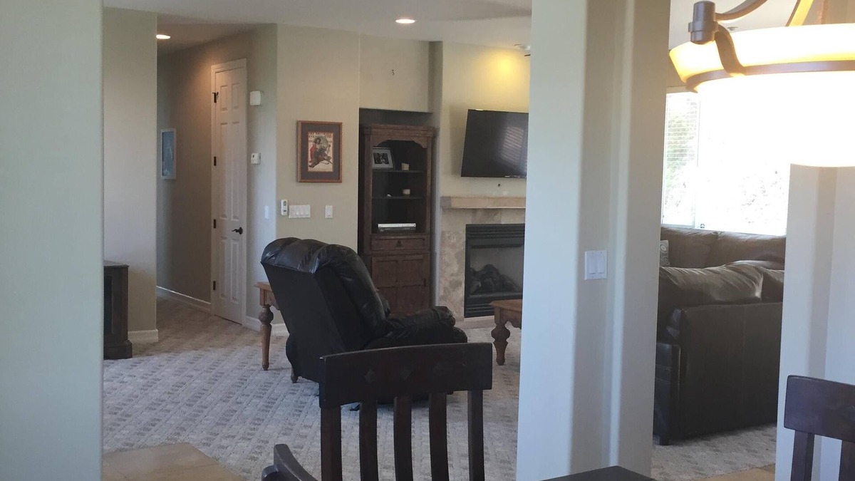 El Cajon House | Custom Home in Quiet Neighbord in Tranquil San Diego County!