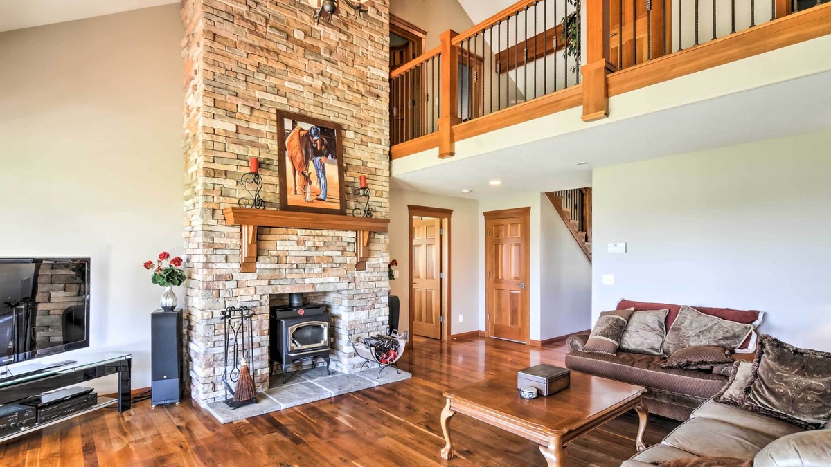 Boulder House | Custom Home w/Decks in Boulder! Gateway to Parks!