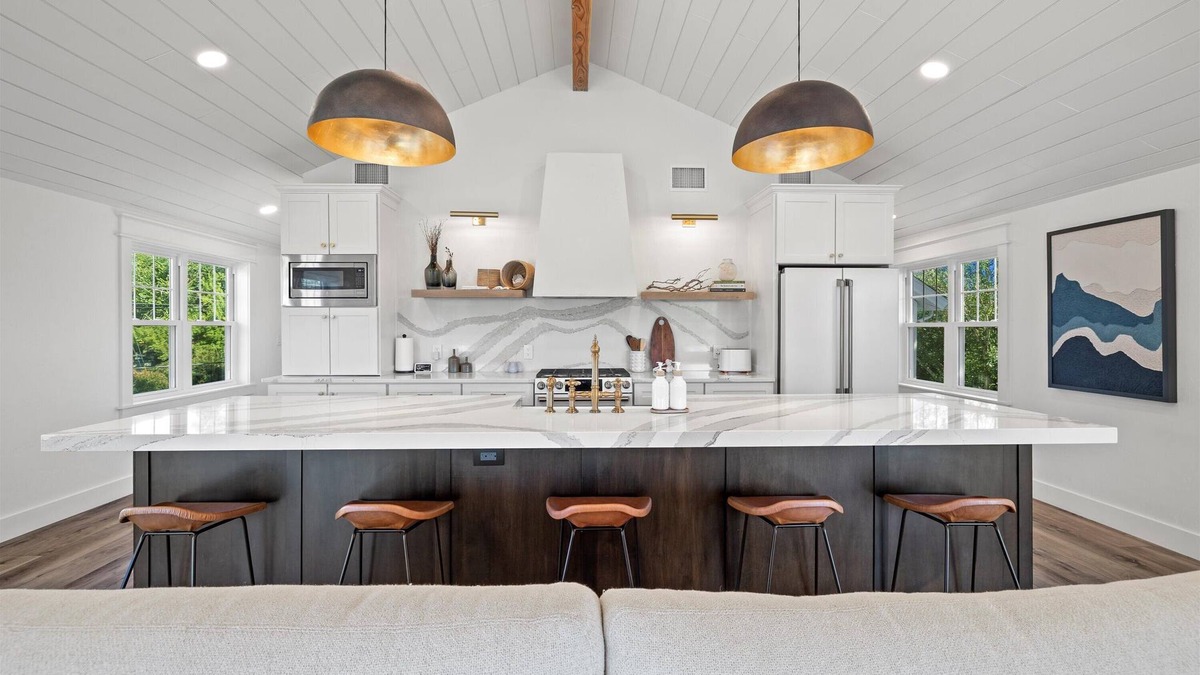 Village of Pewaukee House | Custom Home with Lake Views + Cozy Fireplace