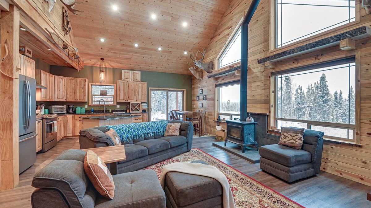 Kasilof Cabin | Custom Kasilof Cabin on 40 Private Acres