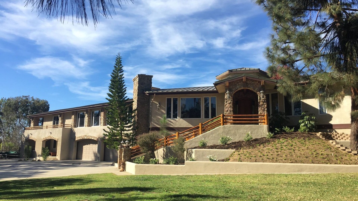 Fairbanks Ranch House | Custom LODGE EXECUTIVE HOME for Special Events and Rentals in Rancho Santa Fe !