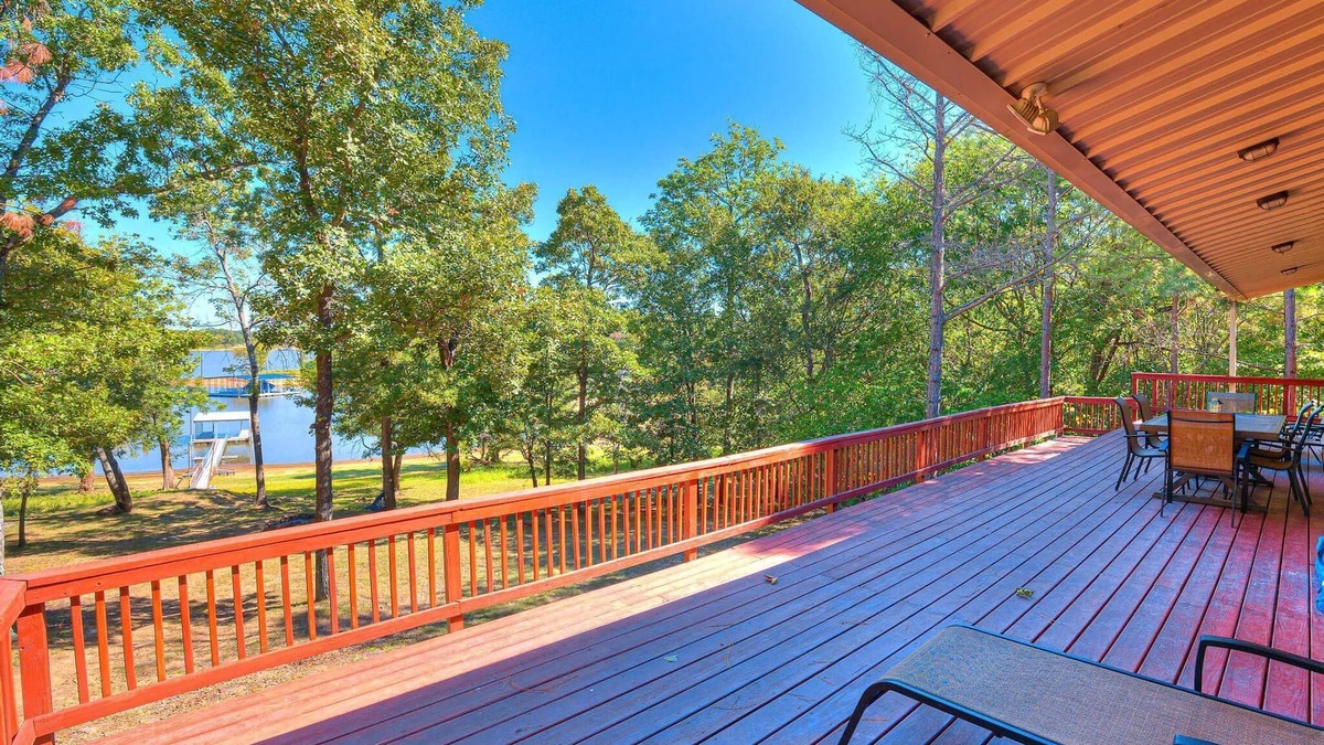 Hoyt House | Custom Waterfront Cabin with Private Boat Dock