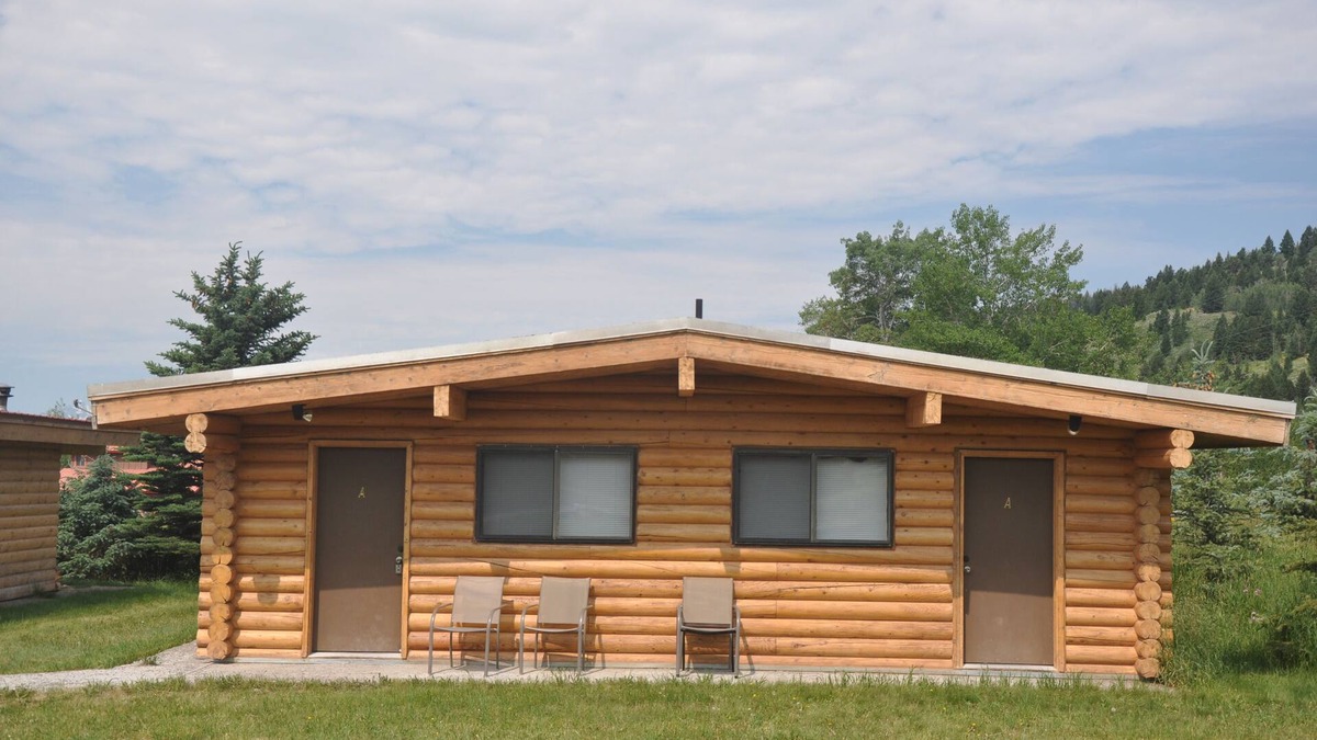 Moran Cabin | Cute 2/1 Cabin With Full Kitchen And Teton Views