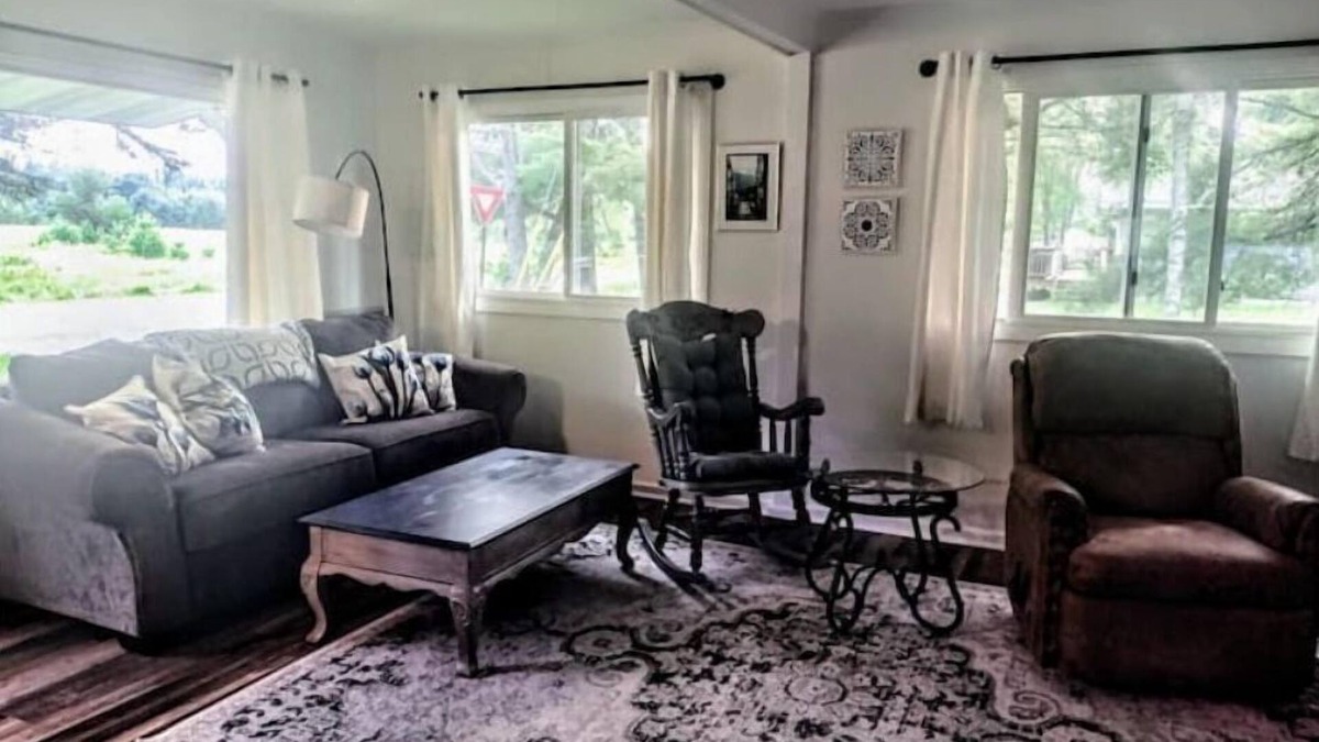 Eagle River House | Cute, convenient, quiet Eagle River 2 bedroom home