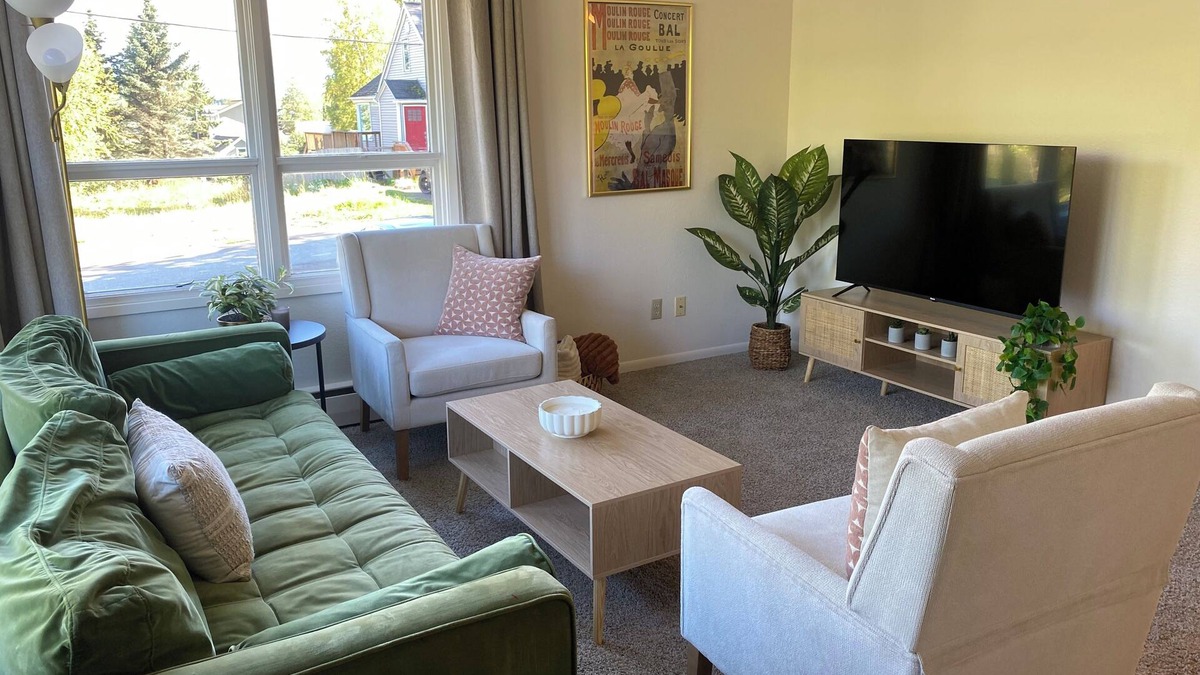 Downtown Anchorage House | Cute downtown homebase for your visit! Close to trails and restaurants