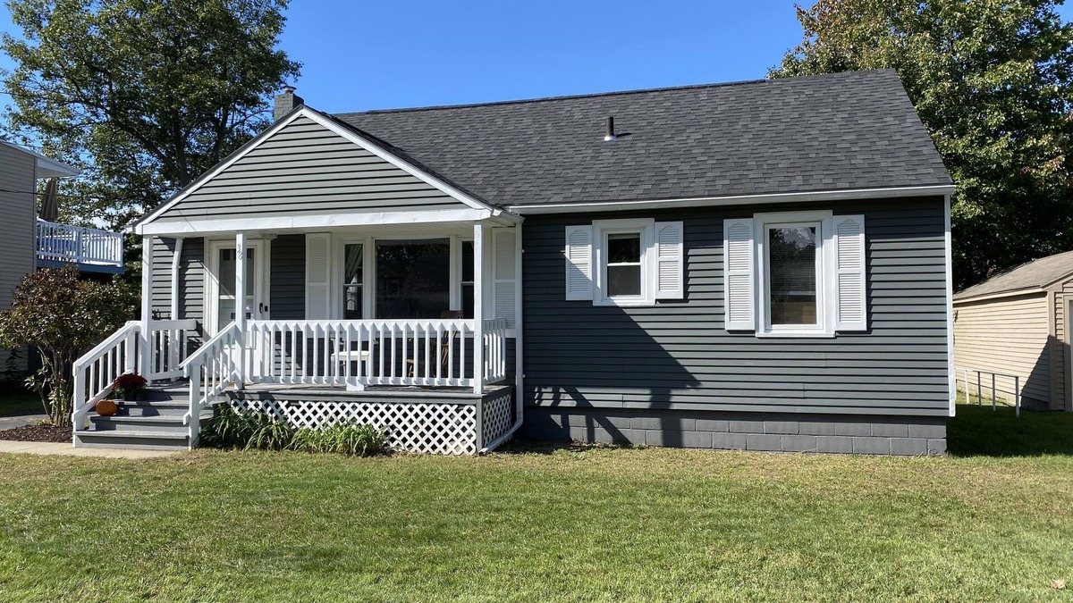 New North End House | Cute home near the bike path and lake