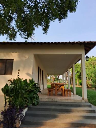 Glicerio House | Cute Rustic Cottage by the River