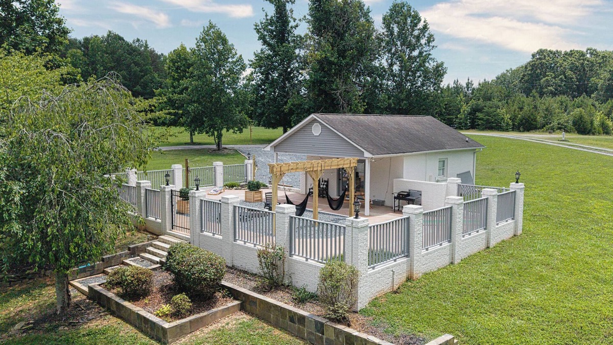 Cabarrus County Cottage | Cute Tiny House on 5 Acres w/Fantastic Outdoor Spaces