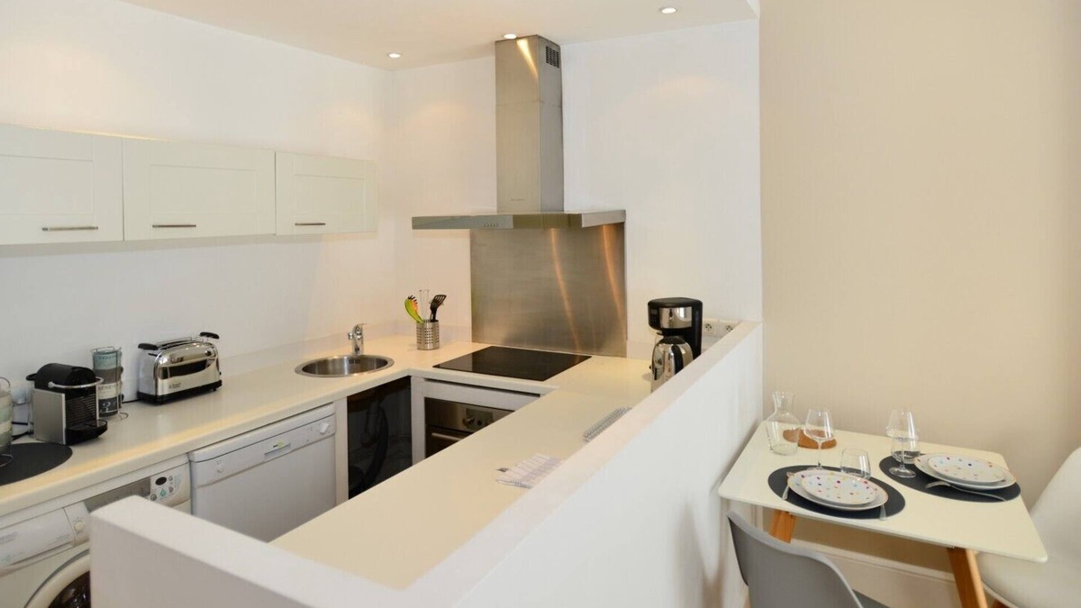 Moliere - Edgard Quinet Apartment | Cuvier - Appart'Ambiance