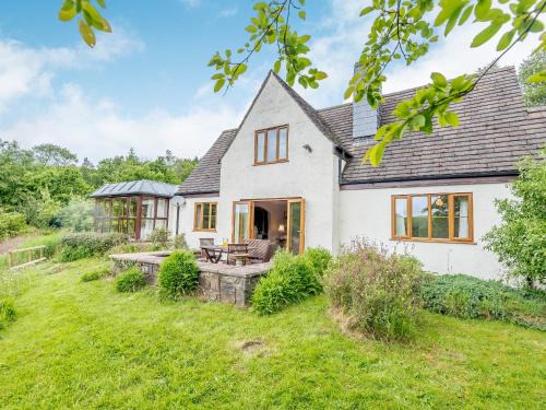 Llanidloes House | Cwmfron House