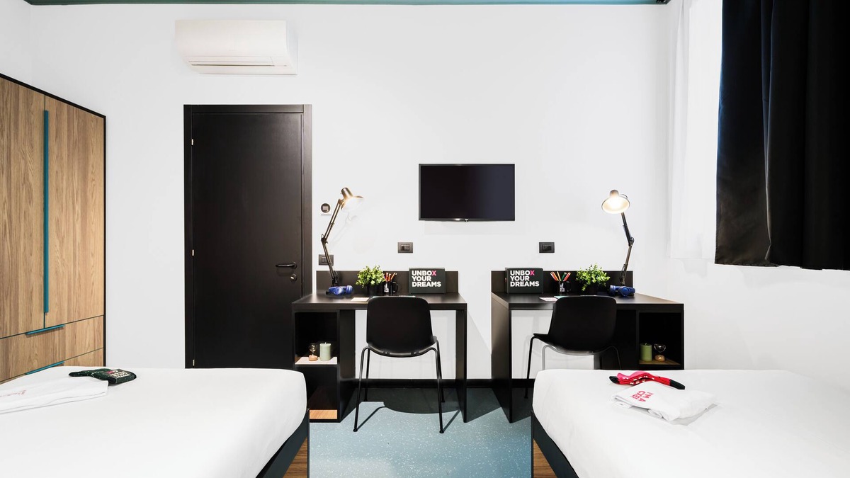 Crocetta-San Lazzaro-Modena Est Hostel | CX Modena Crocetta