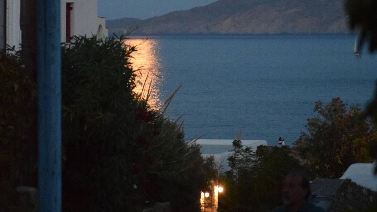 Agios Sostis House | Cycladic beach house, Agios Sostis, Tinos