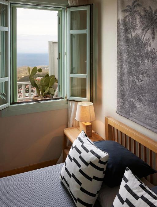 Ioulida House | Cycladic Villa ERoza