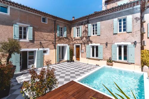Bedoin Villa | Cycle Coffee Society House Ventoux
