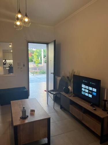 Atalanti Apartment | D & A house 150m from Chalandri metro station