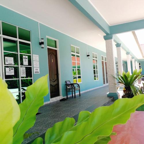 Kampong Raja House | D'EMBUN INAP DESA BESUT