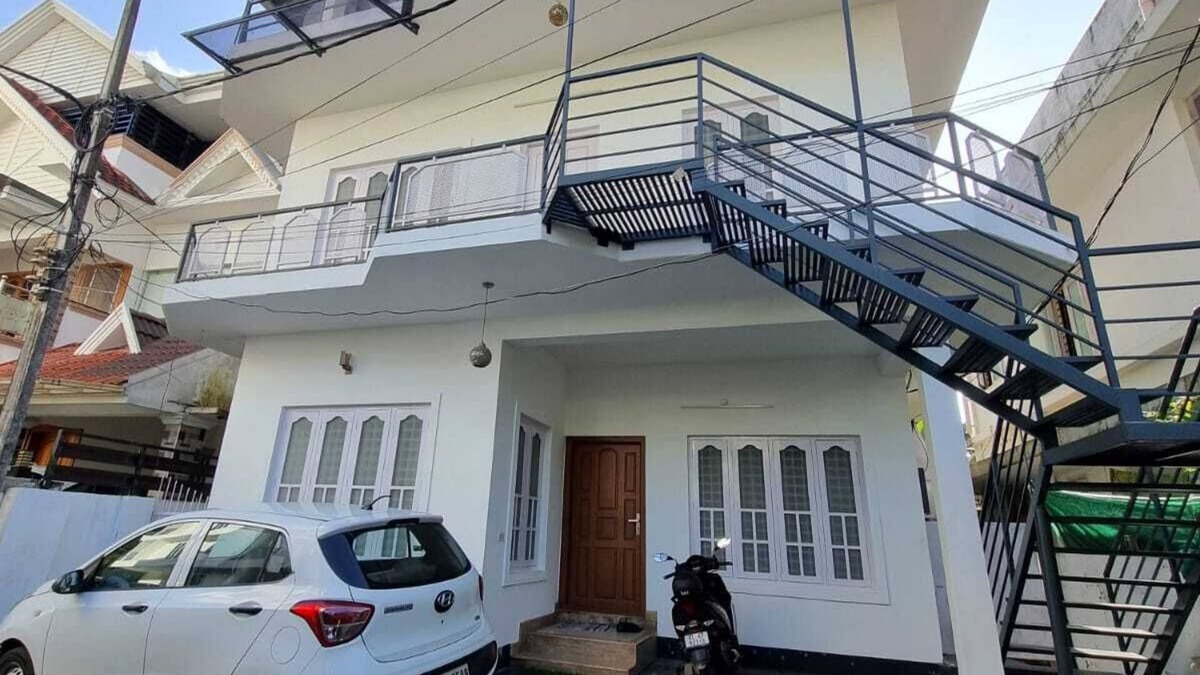 Kochi Villa | D Villa- luxury at heart of Kochi