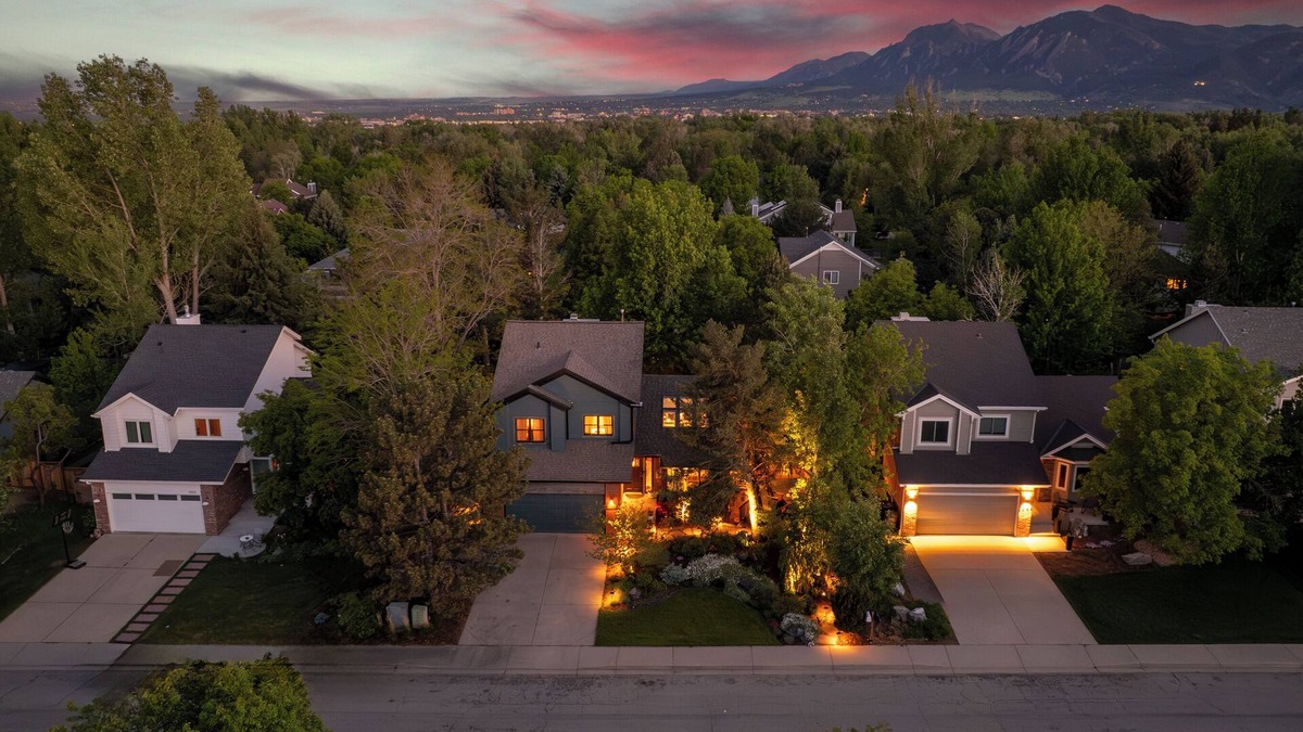 Rural North Boulder Apartment | D'vine Gardens - Easy Access to it All