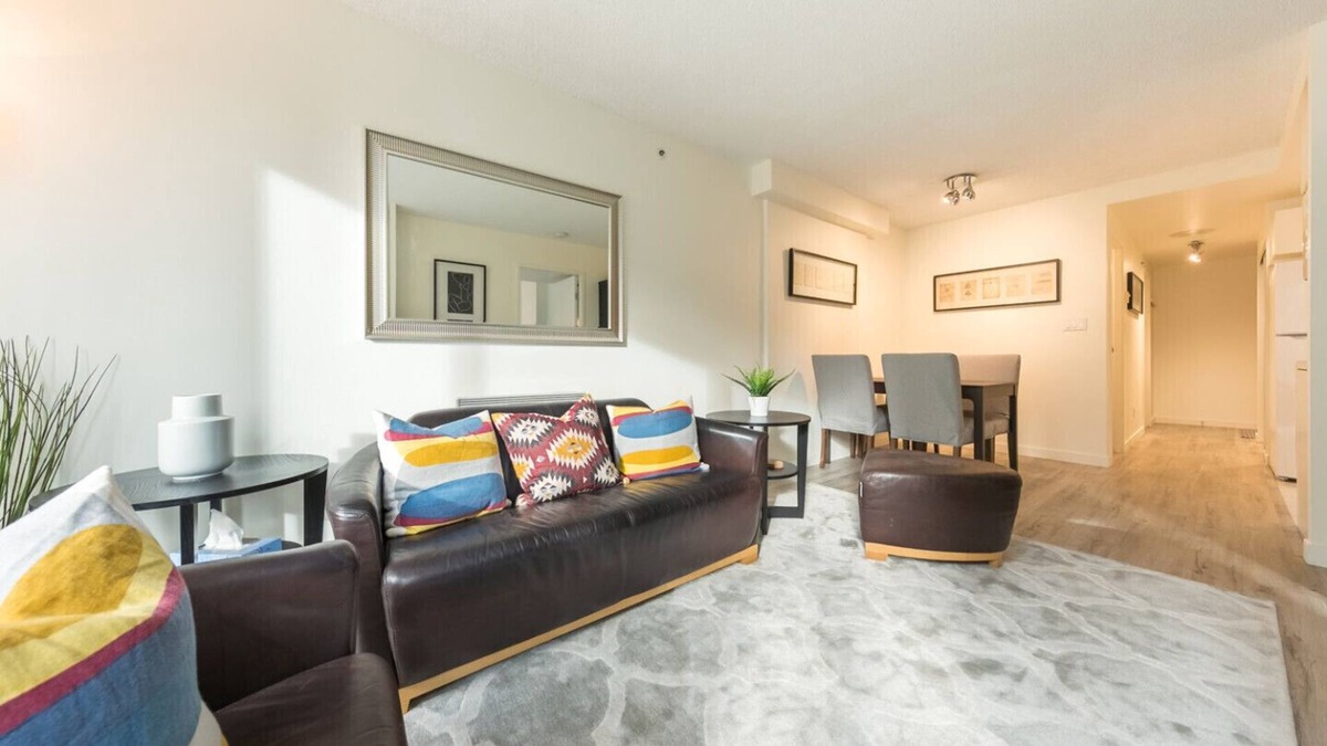 Coal Harbour Condo | D32 - 1 bedroom in Coal Harbour