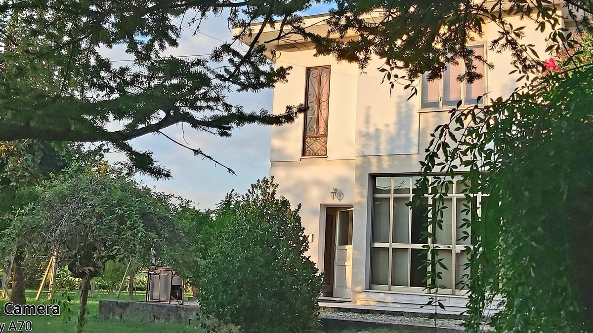 Montegaldella House | "Da Celeste" Very bright apartment in a single house surrounded by greenery