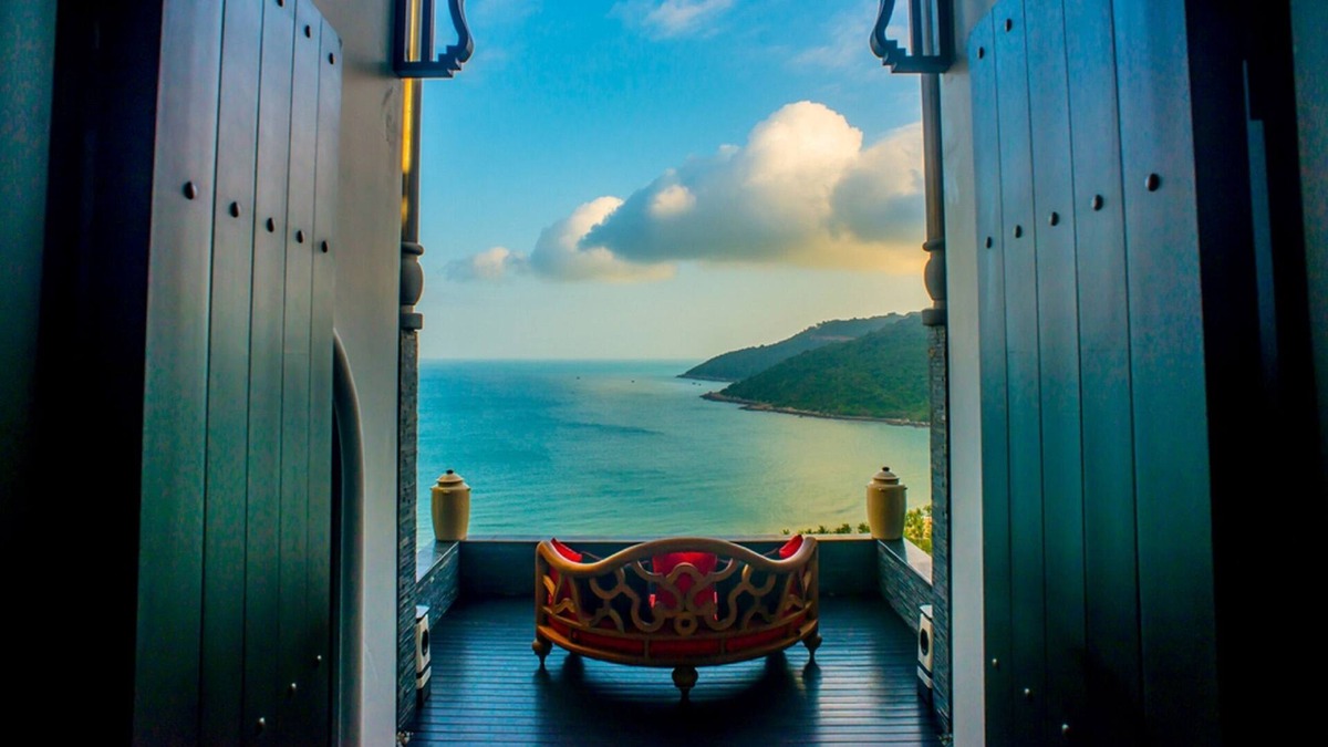 Tho Quang Beach Villa | Da Nang Intercontinental 3 BR Sun Peninsula Residence Villa