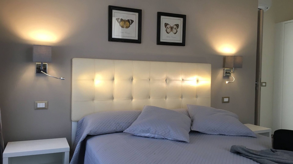 Montignoso Apartment | "Da Vinci" Tuscany House of Artists Apartment