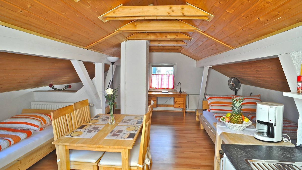 Seeshaupt Apartment | Dachgeschossloft - Ferienwohnungen Thomas Streidl