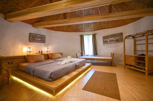 Doi Lo House | Daelorpu Mud house บ้านดิน แดลอปู