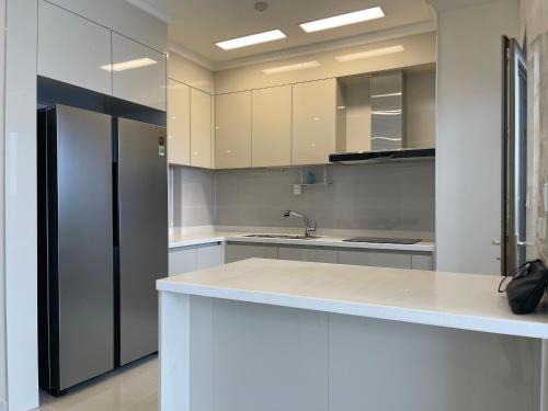 Xuan Tao Apartment | Daewoo Starlake Tay Ho Tay next to Korean Embassy