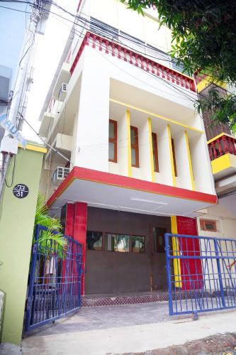 Teynampet House | DAFFODILS SERVICED APARTMENT