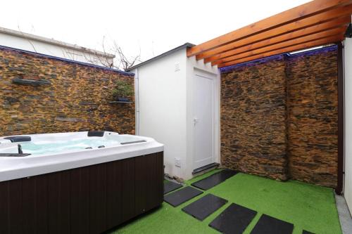 Ovar Villa | Dainty House